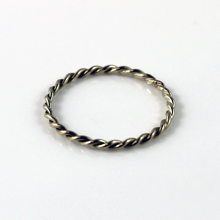 Gold Twisted Ring | A Silver Circle