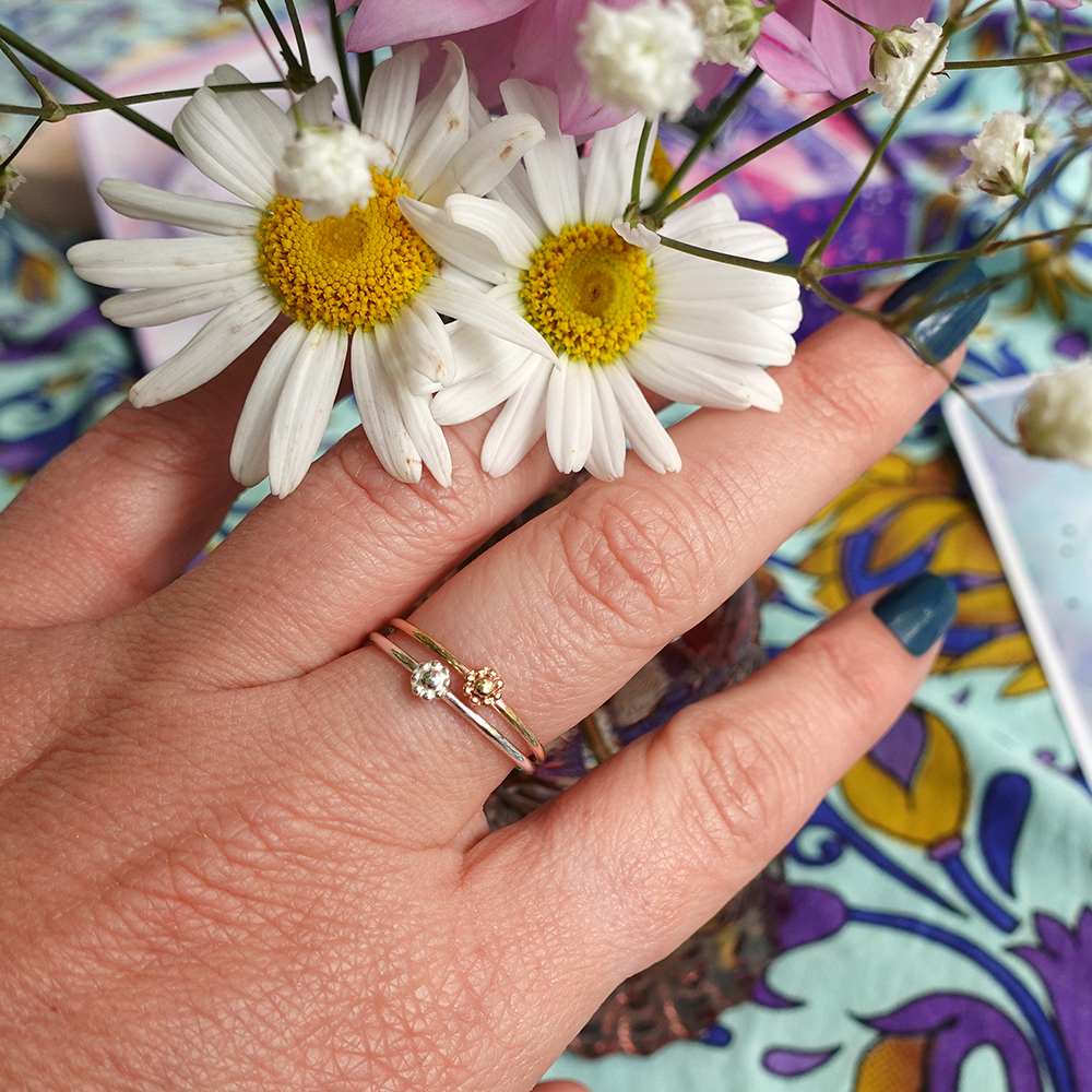 daisy, daisy ring, silver ring, gold ring, stacking rings