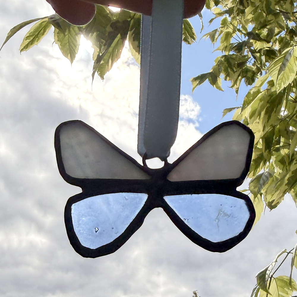 ltbluebutterflyorn1s